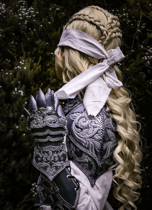 Light Ash Blonde Lace Front Wig For Cosplay as Daenerys Targaryen from Game of Thrones LF2158
