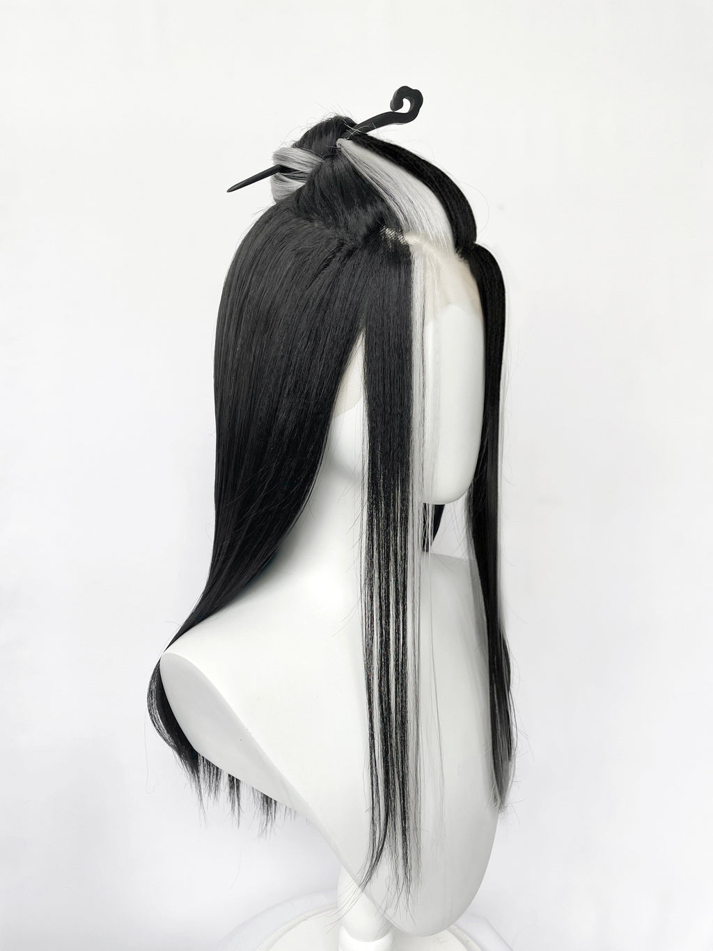 Critical Role Laudna Black And White Single Money Piece Straight Lace Front Synthetic Hair Wig LW4059