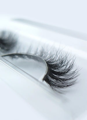 Cancer 3D Mink Eyelashes EL04